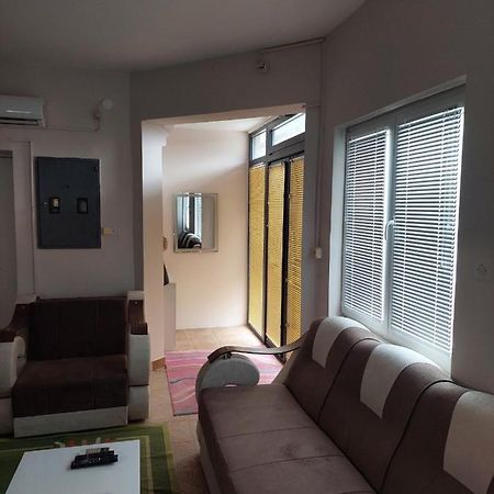 Comfort Пирот Экстерьер фото